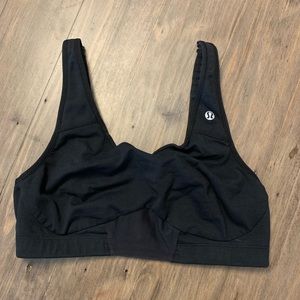 Black Lululemon bra 36C